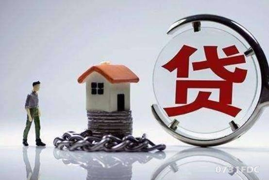 迪拜人均月收入_月收入7000如何理财(3)